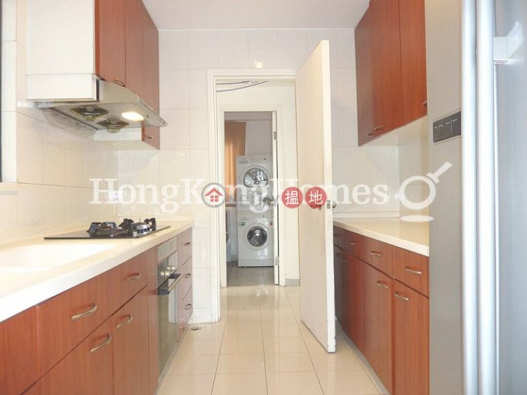 3 Bedroom Family Unit at Bowen Place | For Sale