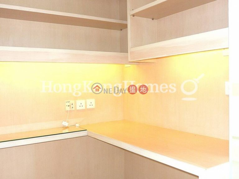 3 Bedroom Family Unit at Bowen Place | For Sale