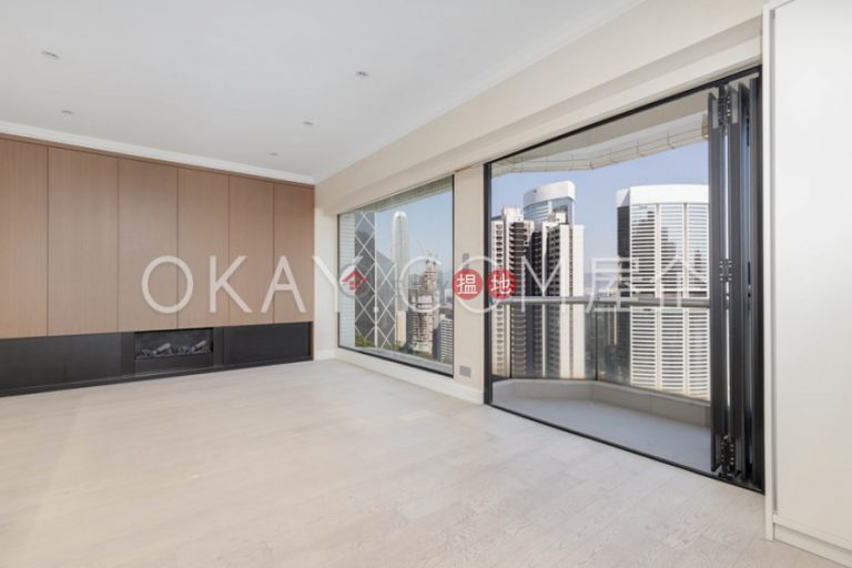 Gorgeous 3 bedroom with balcony | For Sale
