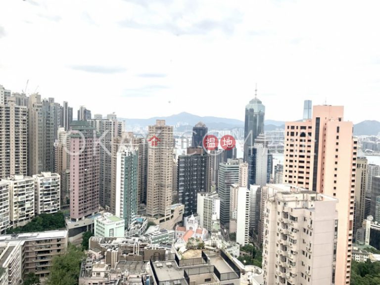 Efficient 4 bed on high floor with balcony & parking | Rental