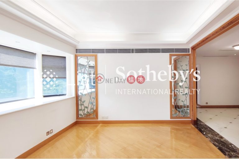 Property for Sale at Regent On The Park with more than 4 Bedrooms