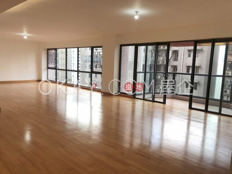 Efficient 4 bed on high floor with balcony & parking | Rental