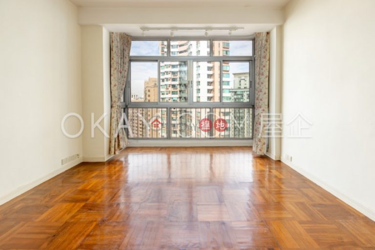 Efficient 3 bedroom on high floor with parking | For Sale