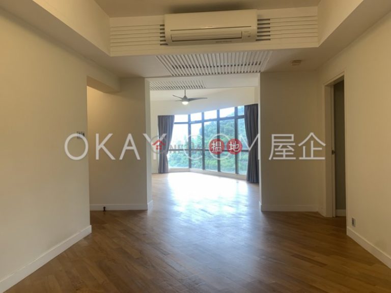Lovely 3 bedroom with parking | Rental