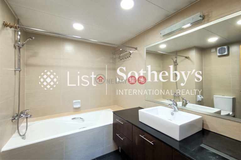 Property for Rent at Estoril Court Block 2 with 4 Bedrooms