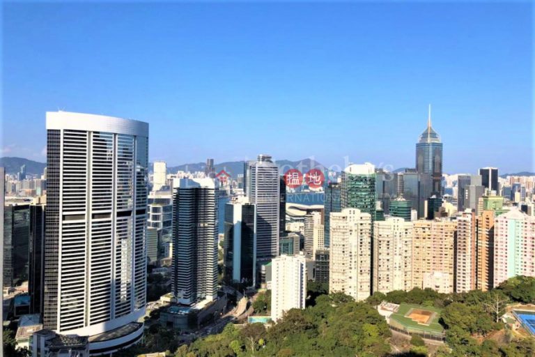 Property for Sale at Bowen Place with 3 Bedrooms
