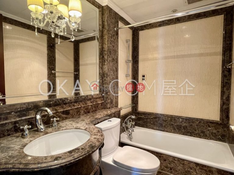 Unique 4 bed on high floor with harbour views & balcony | Rental