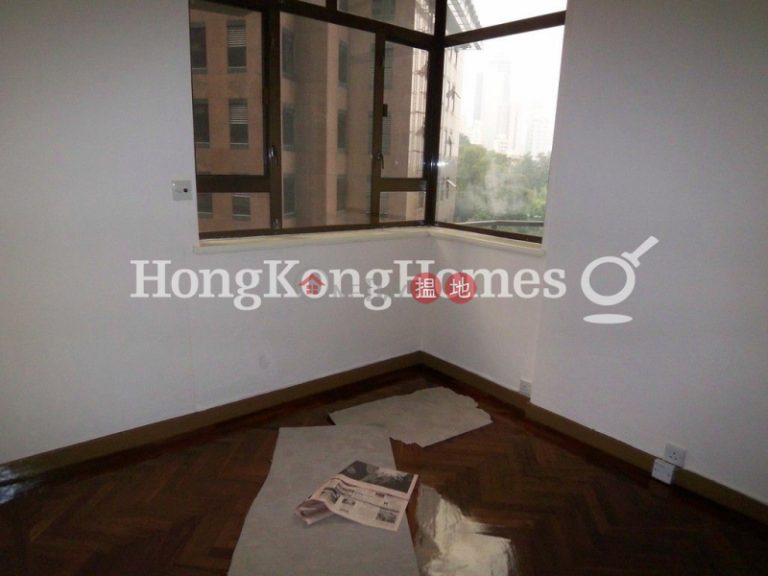 3 Bedroom Family Unit for Rent at South Mansions