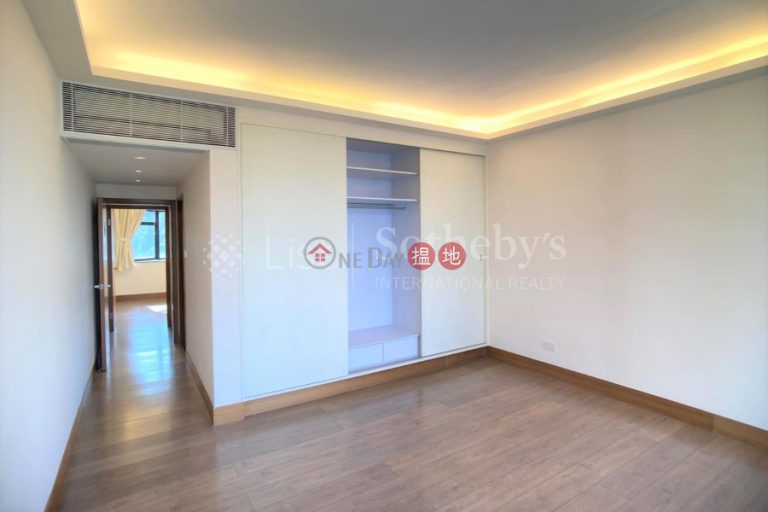 Property for Sale at Regent On The Park with 3 Bedrooms