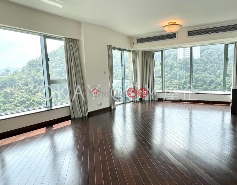 Unique 4 bed on high floor with harbour views & balcony | Rental