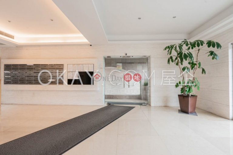 Lovely 3 bedroom with sea views, balcony | Rental