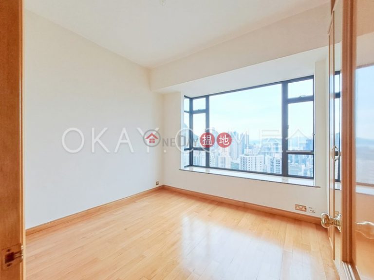 Gorgeous 4 bedroom on high floor with balcony | Rental