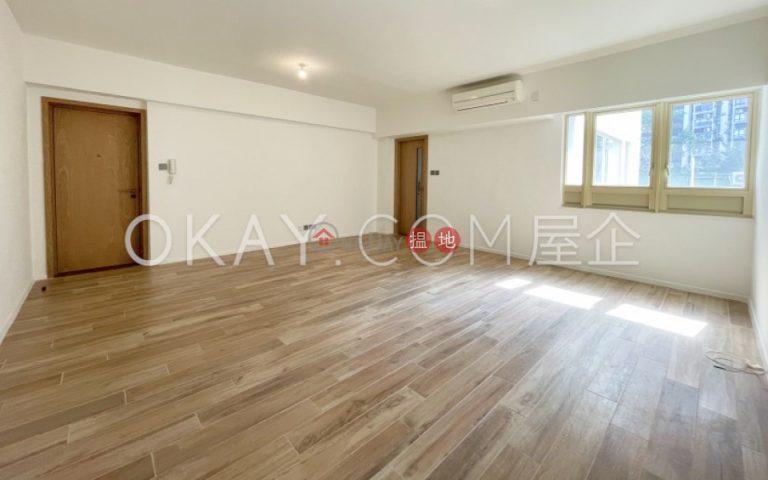 Lovely 2 bedroom in Mid-levels Central | Rental