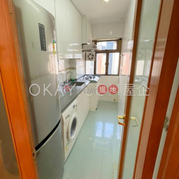 Efficient 2 bedroom with parking | For Sale