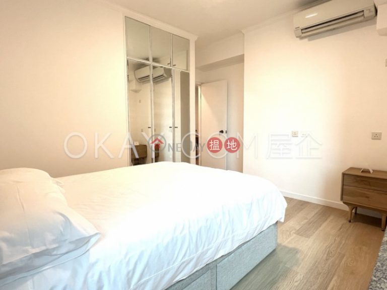 Luxurious 2 bedroom with parking | Rental