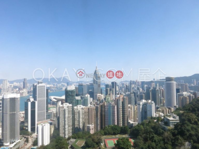 Stylish 4 bed on high floor with harbour views | Rental